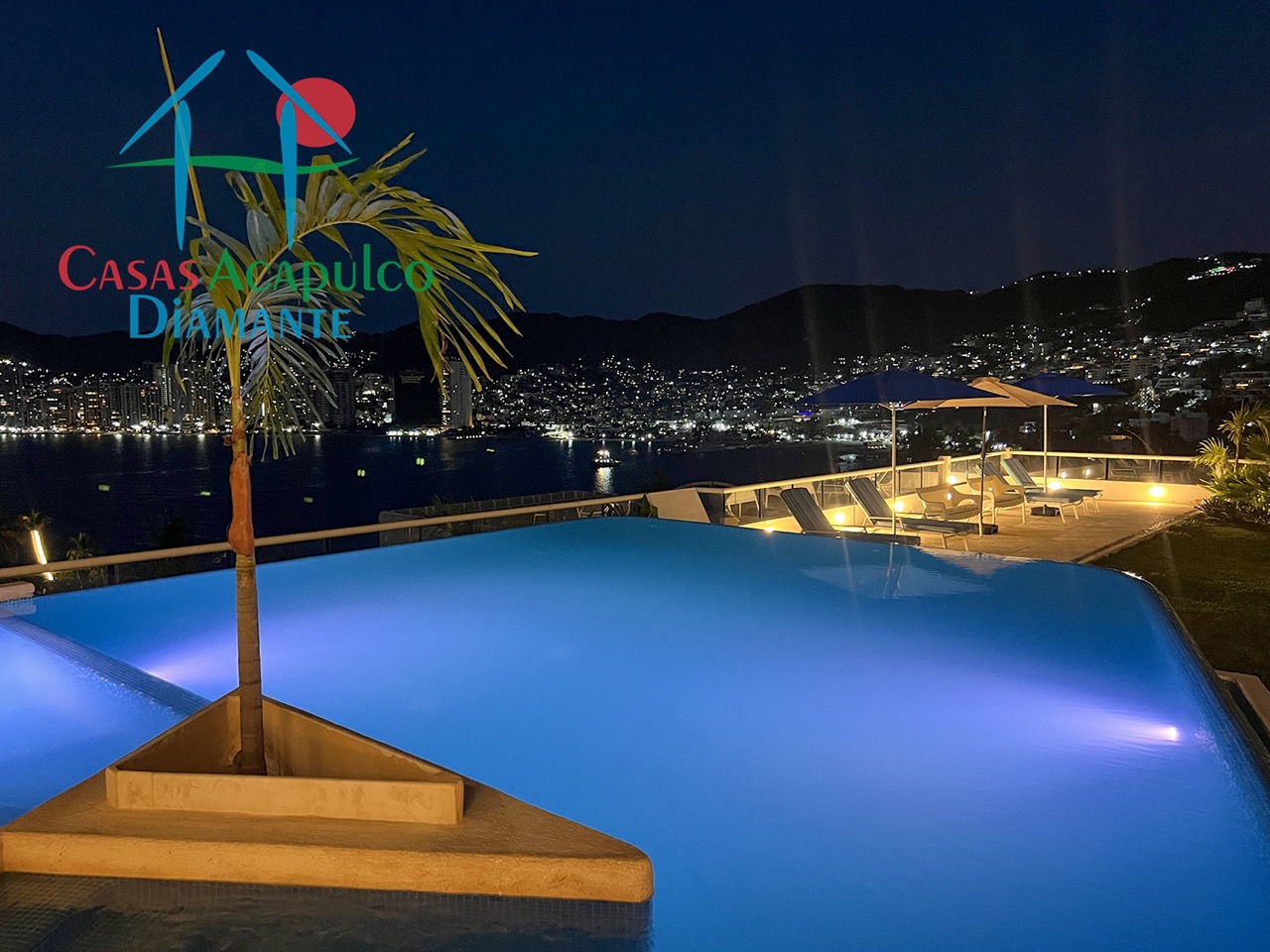 Villa Sahasrara - Alberca y jardín 34